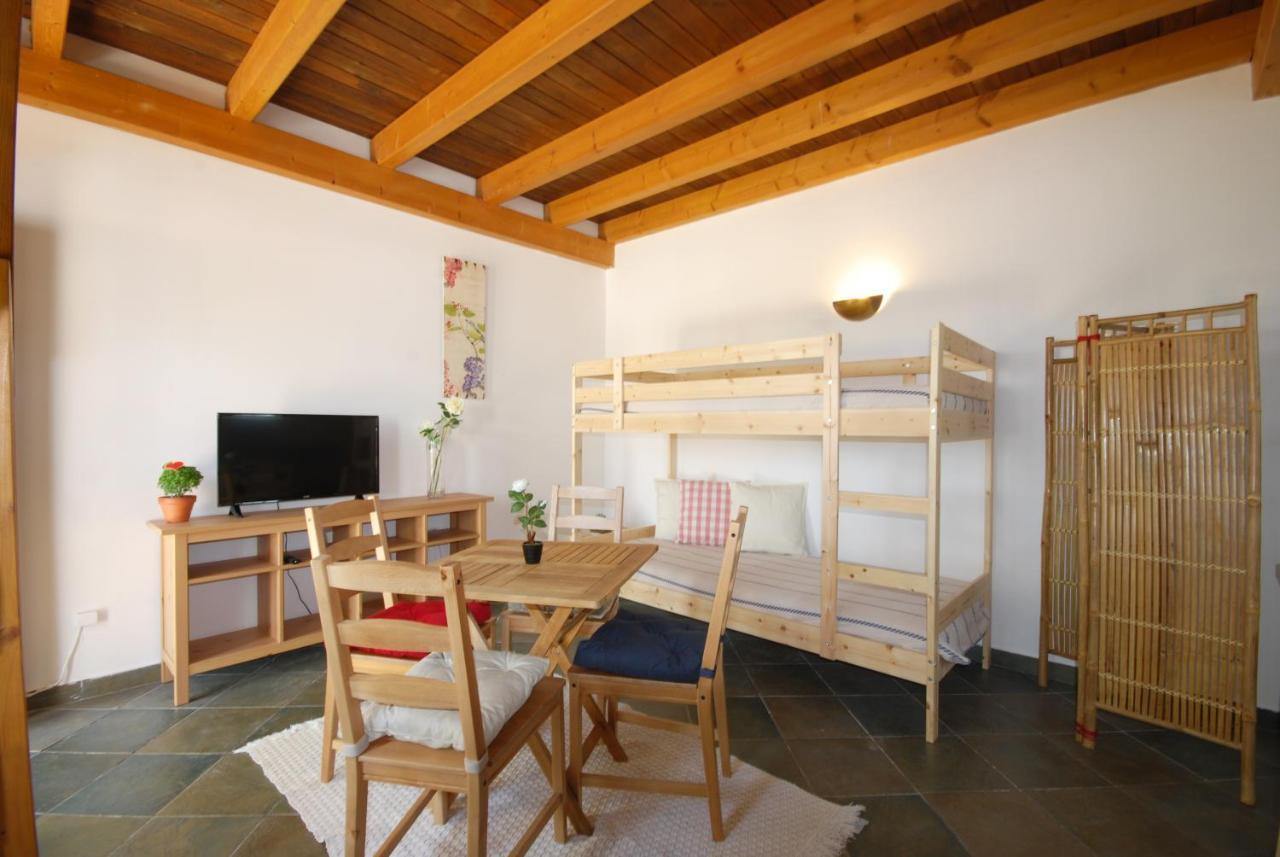 Quinta Rosa Branca Guest house