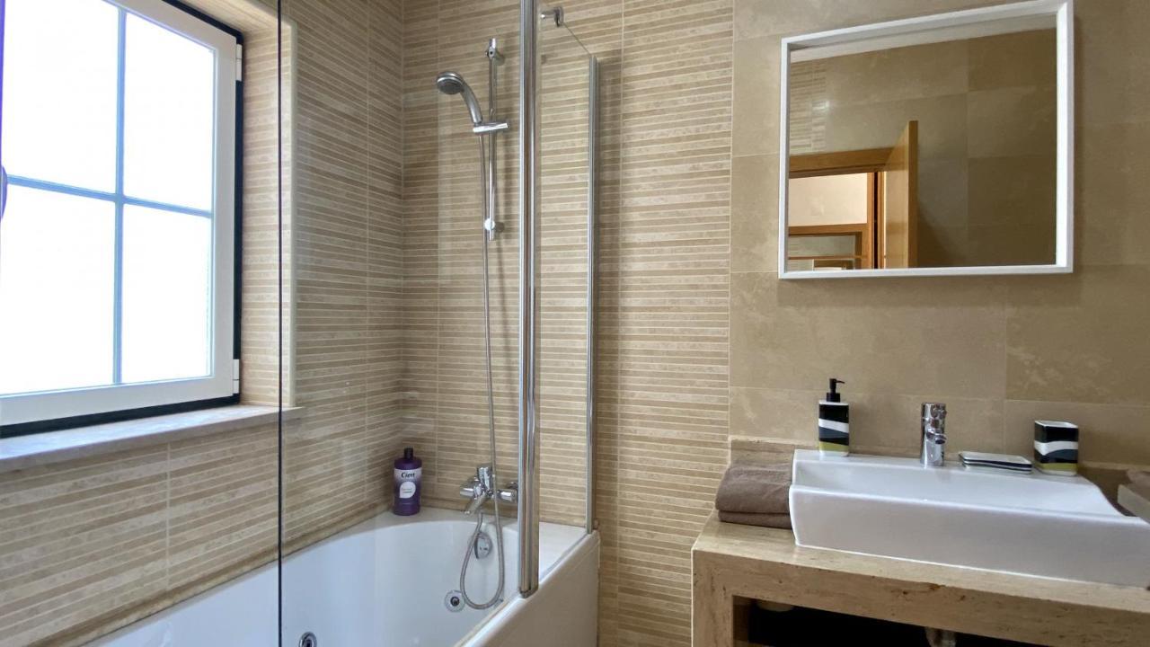 Globo By Check-in Portugal Villa *