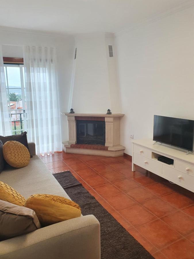 Lousa's Brown & White Apartamento Lousã