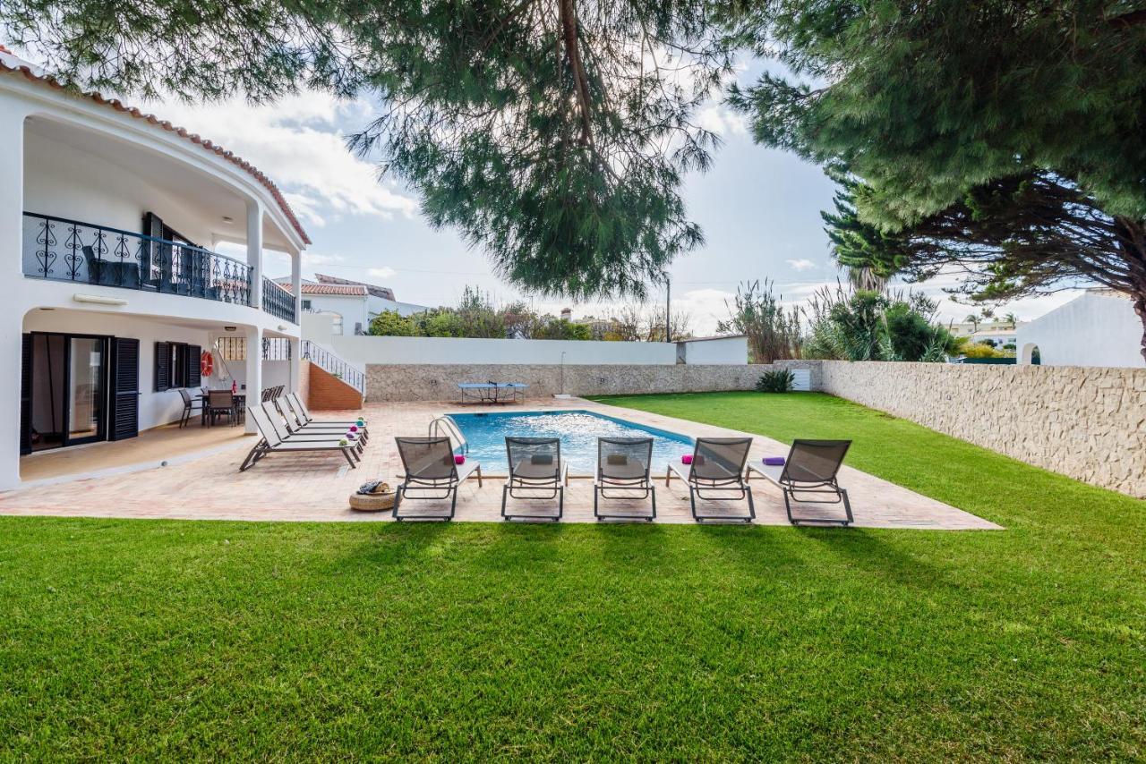 Protea - 5 Bedroom, Beach, Air-con, Wifi Holiday home Albufeira
