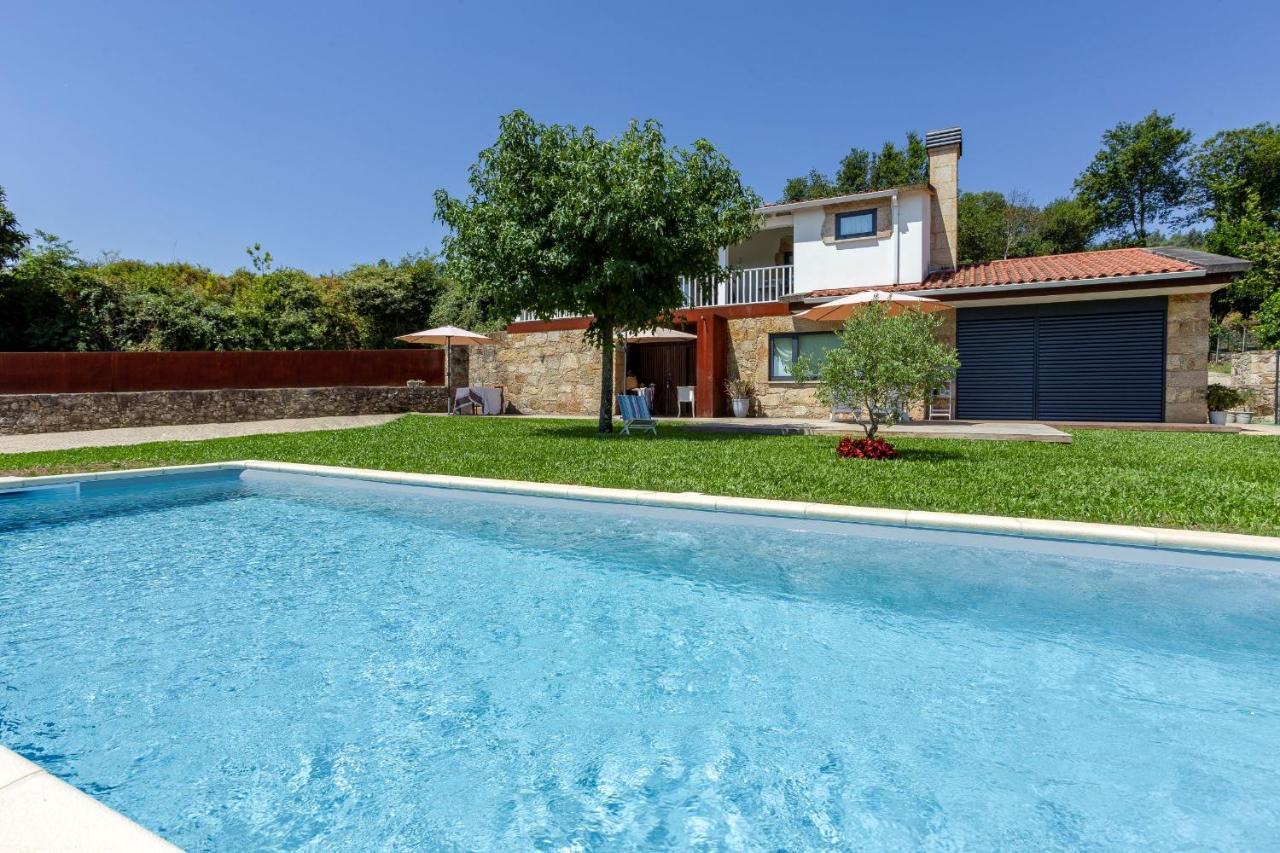 Casa Tarrio - 3 Quartos Com Piscina * Braga
