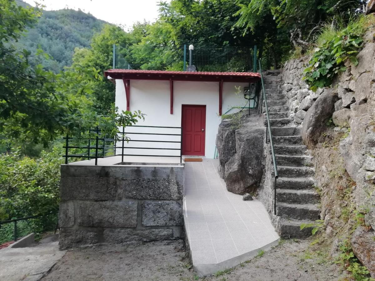 Campismo Rural Vale Dos Moinhos Camping