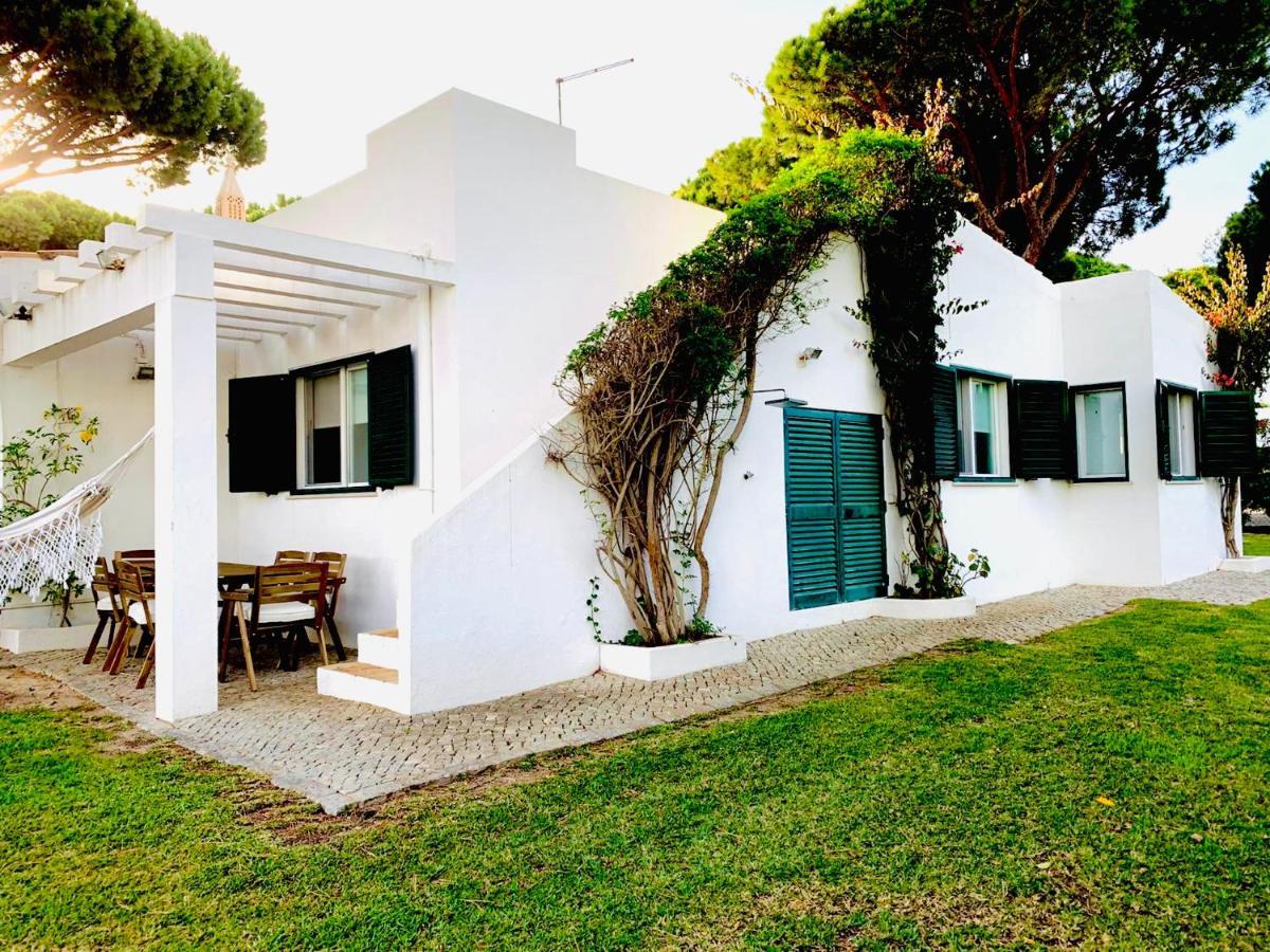 Villa Golf & *