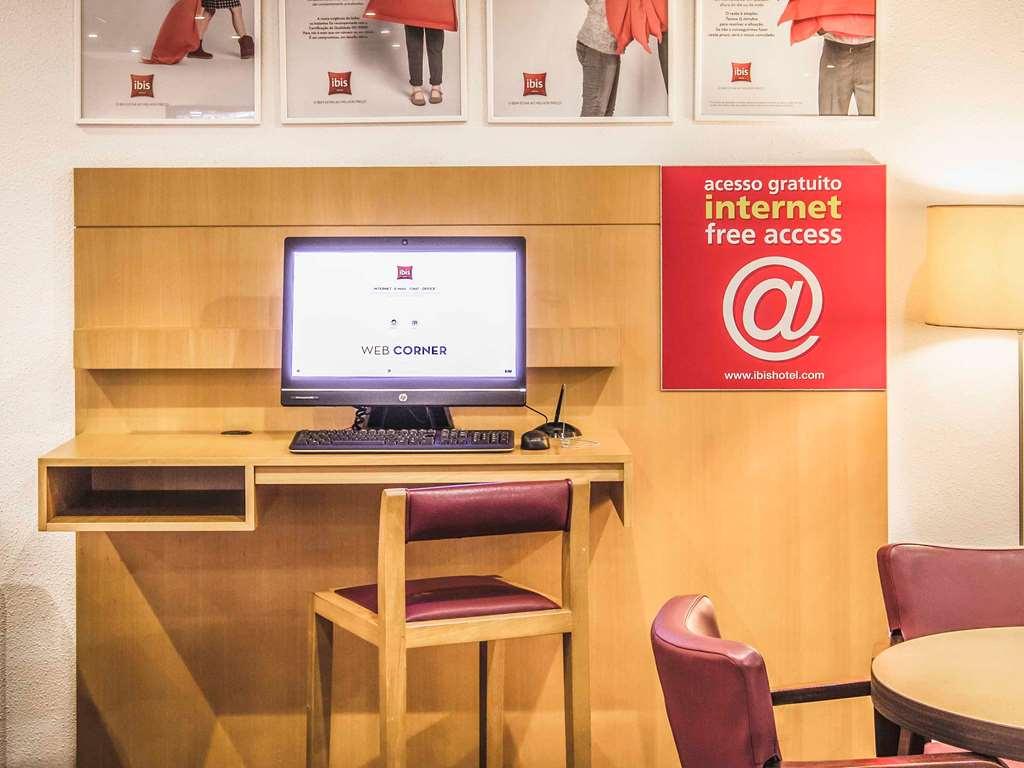 Hotel Ibis Porto Sul Europarque Santa Maria da Feira