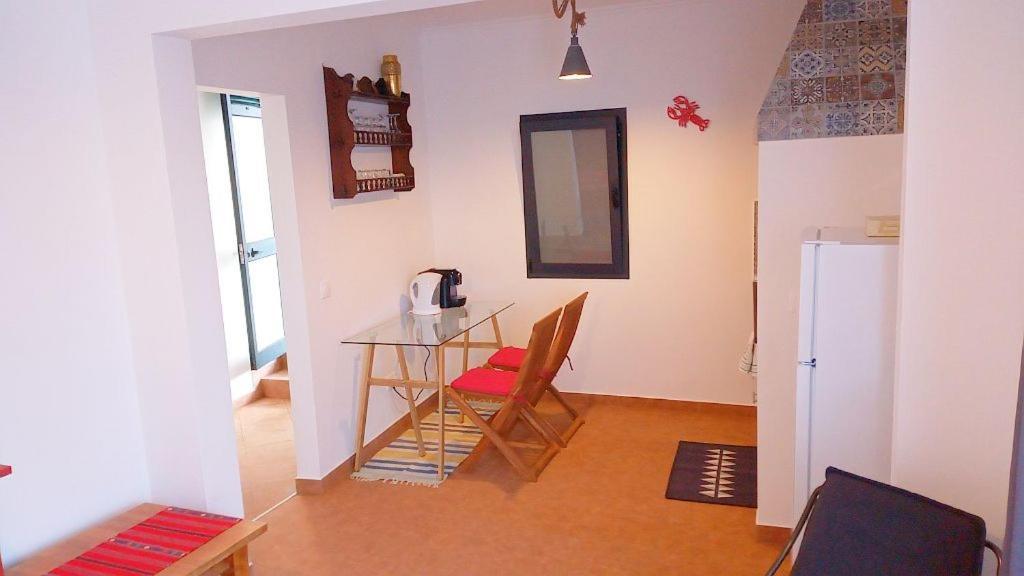 Apartment Lazy Lizard By The Ocean Seixal (Madeira)
