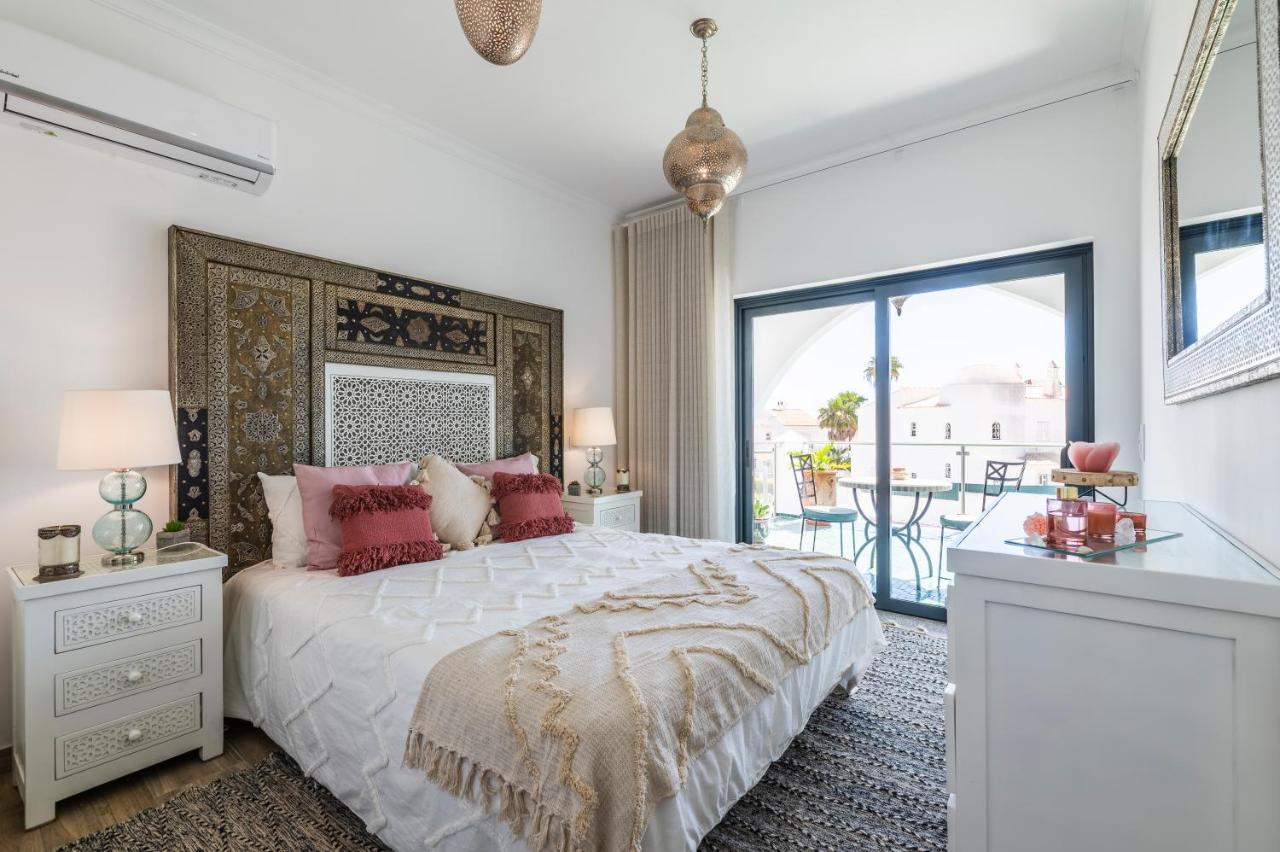 Matias Gale - Luxury With Private Pool, Ac, Free Wifi, 5 Min From The Villa Guia (Faro)