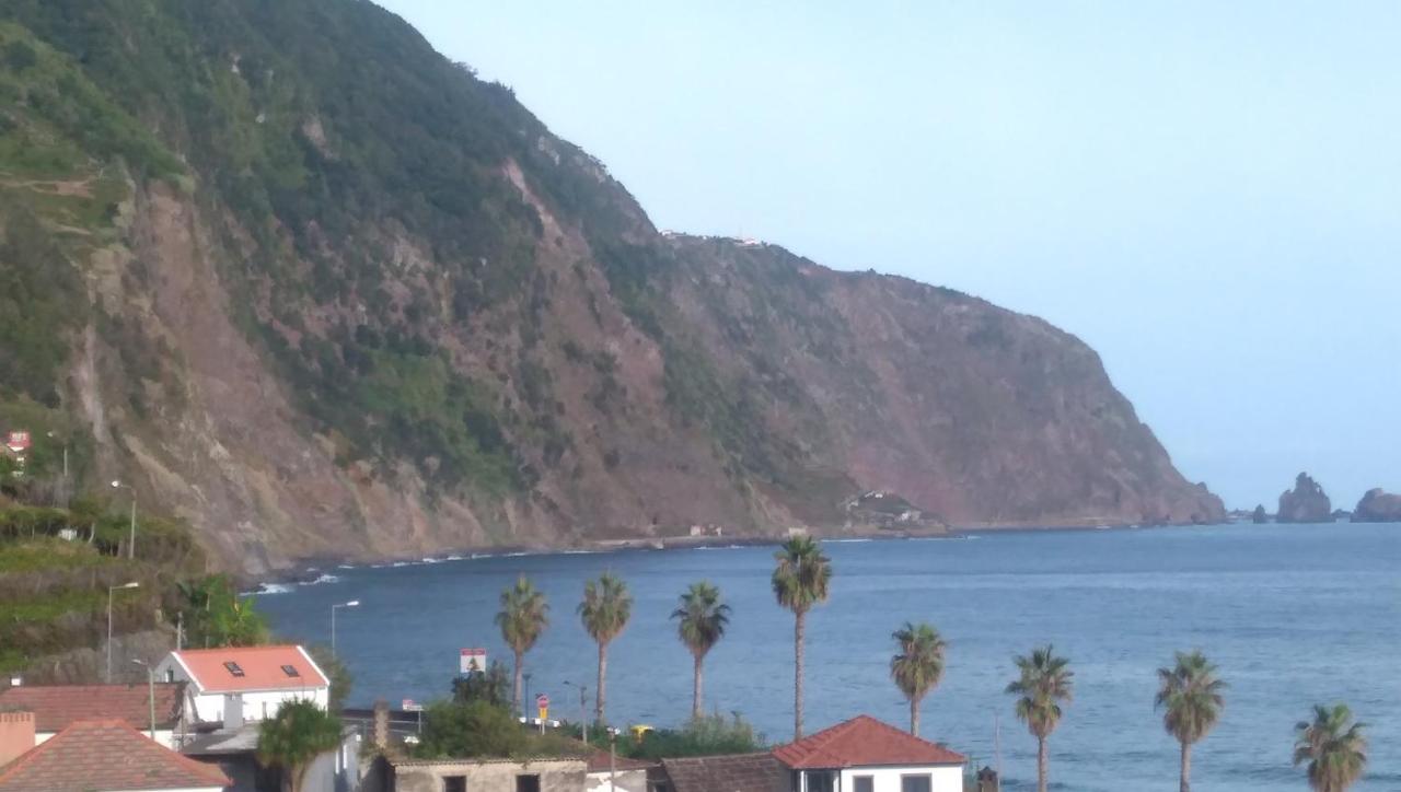 Apartment Lazy Lizard By The Ocean Seixal (Madeira)