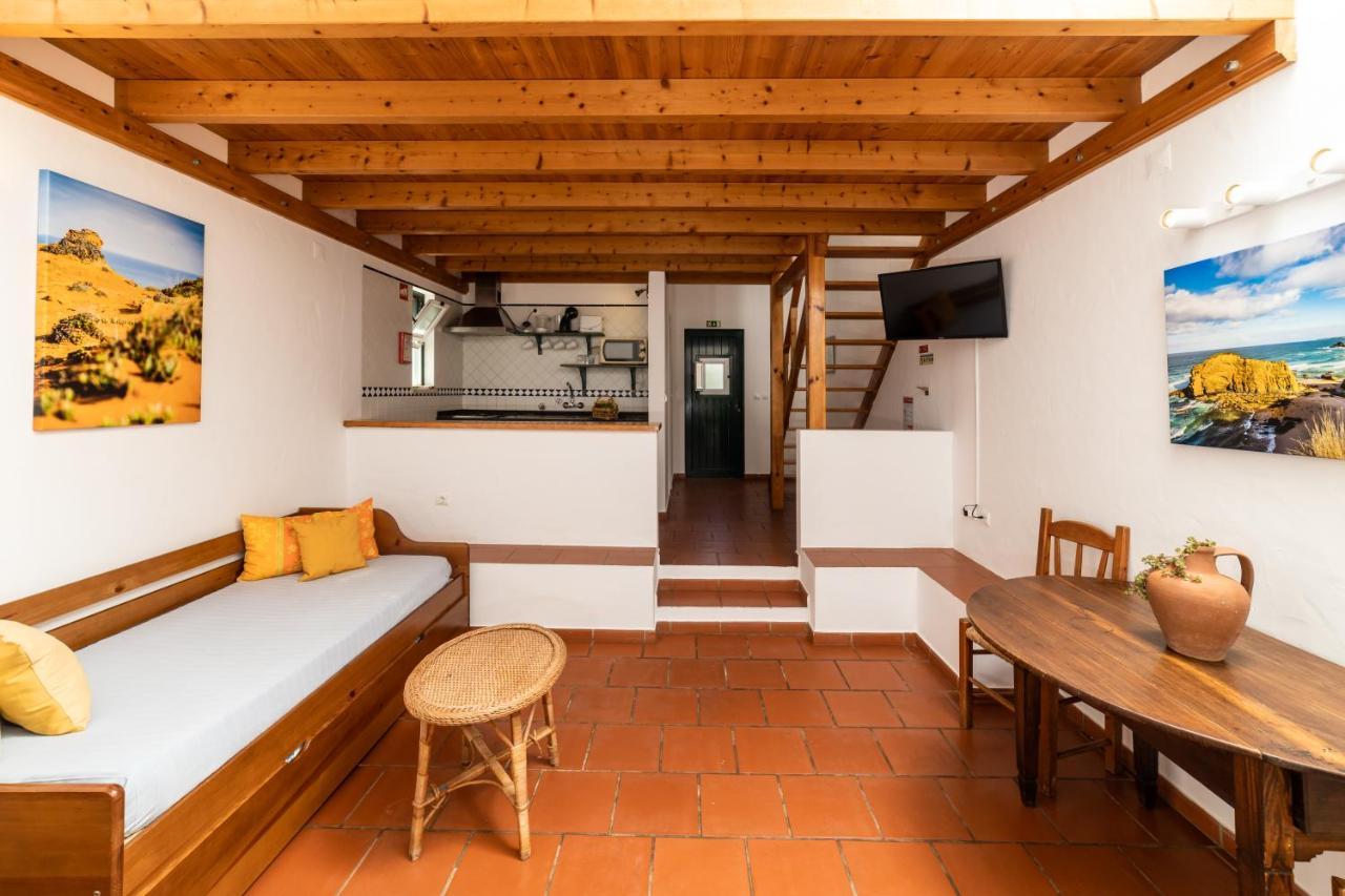 Guest house Monte Alpenduradas Zambujeira do Mar