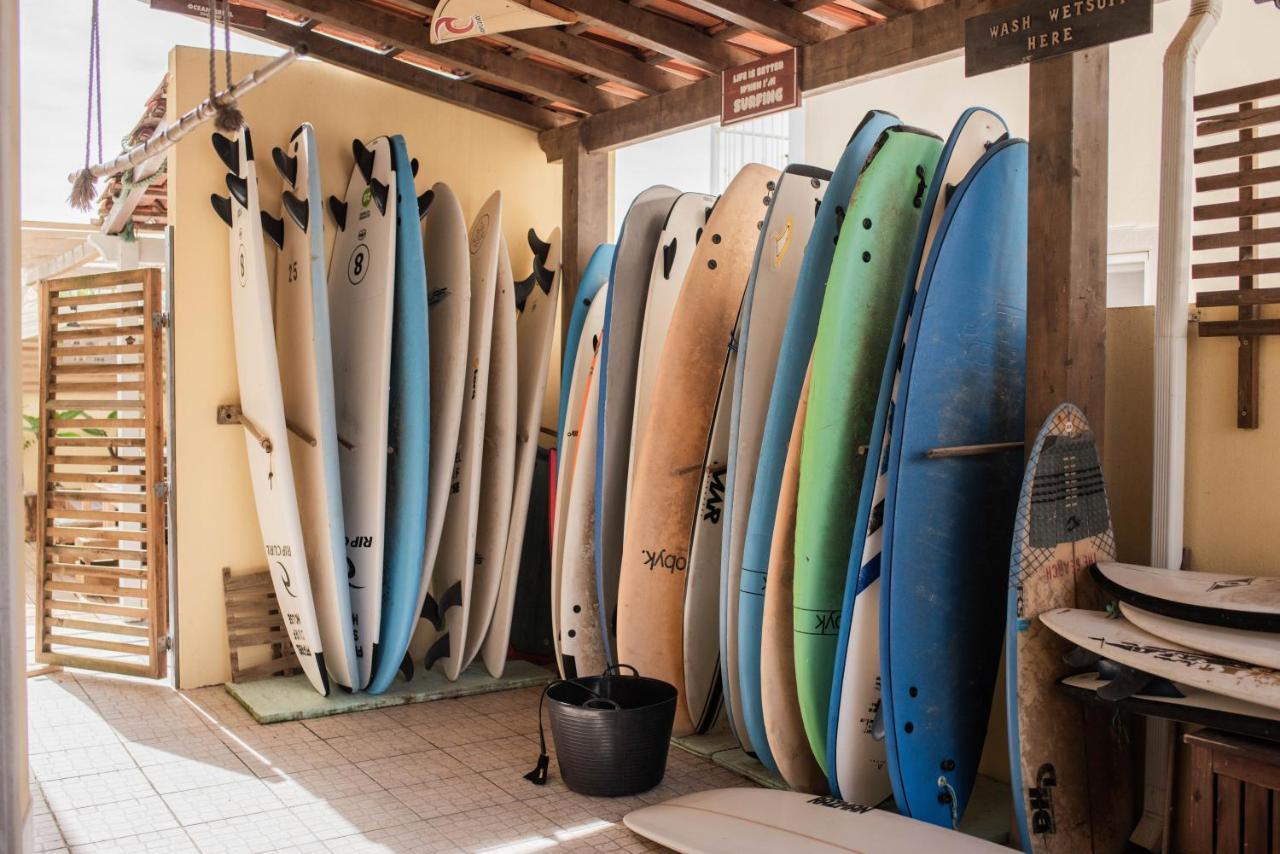 Albergue Ferrel Surf House *