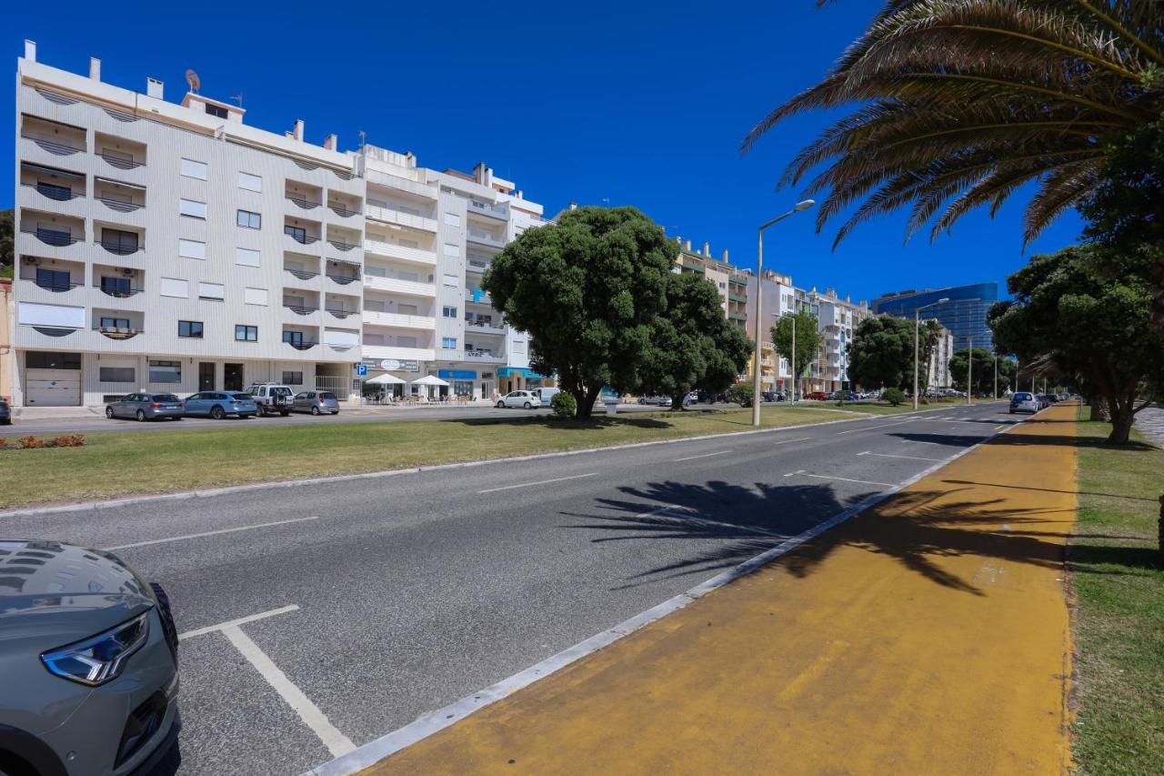 Apartment Brasil Avenue By Rent4all Figueira da Foz