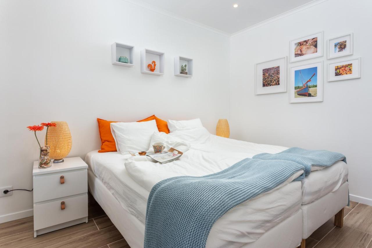 Apartment Modern Ocean View 2 Min Walk To Quarteira