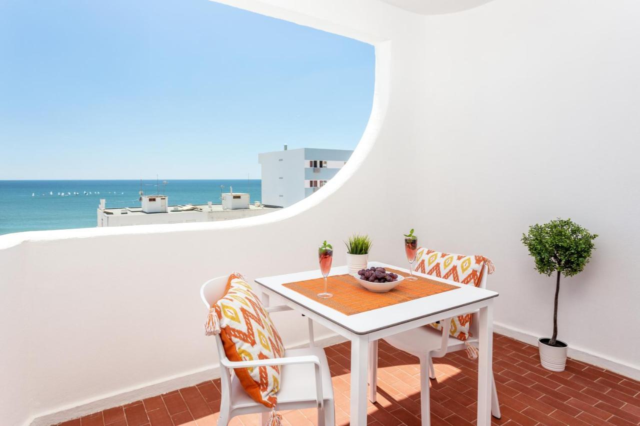 Apartment Modern Ocean View 2 Min Walk To Quarteira