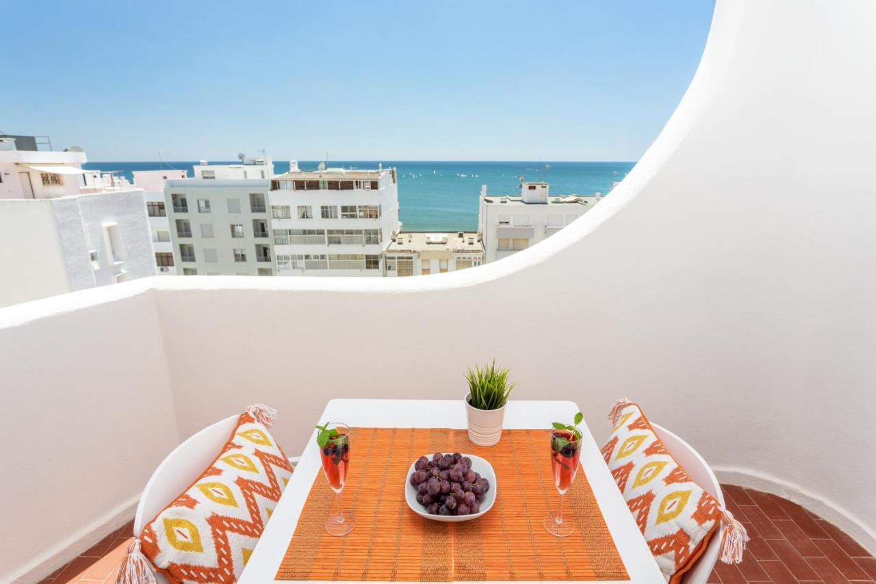 Apartment Modern Ocean View 2 Min Walk To Quarteira