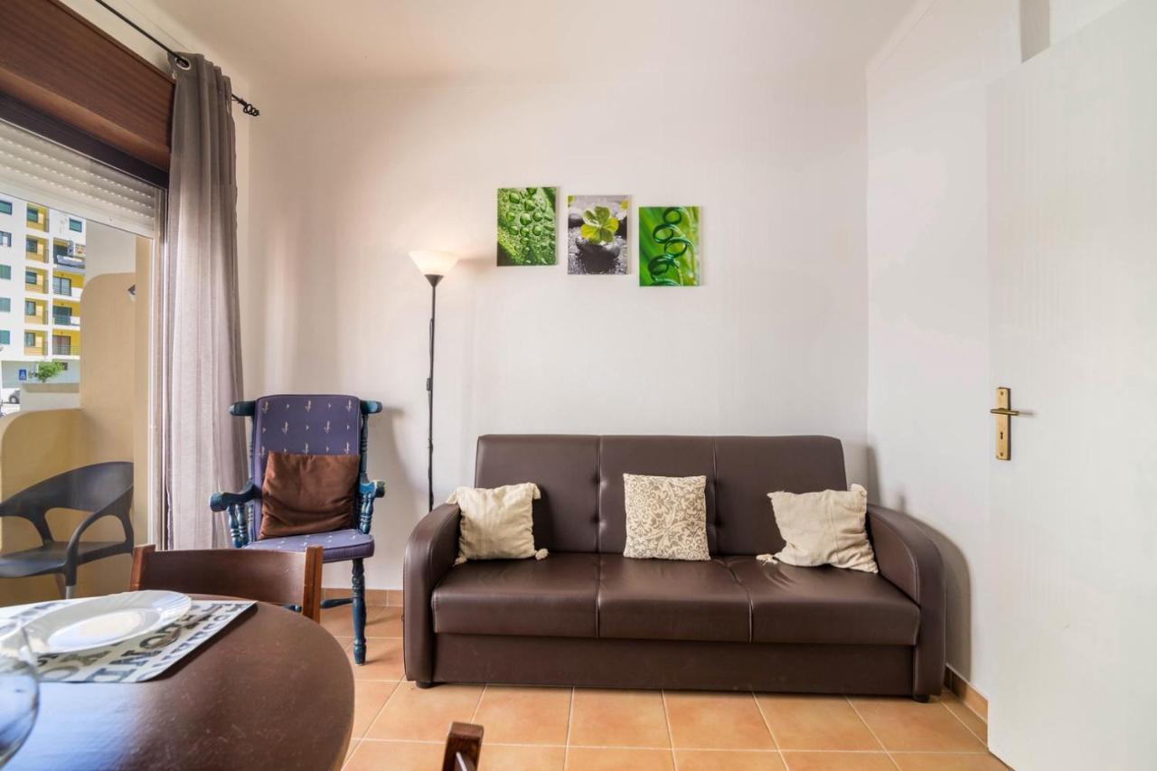 Apartamento Armacao Residences