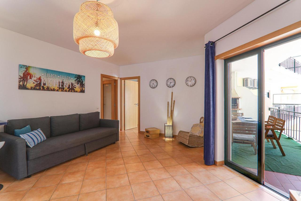 Olival Apartment *