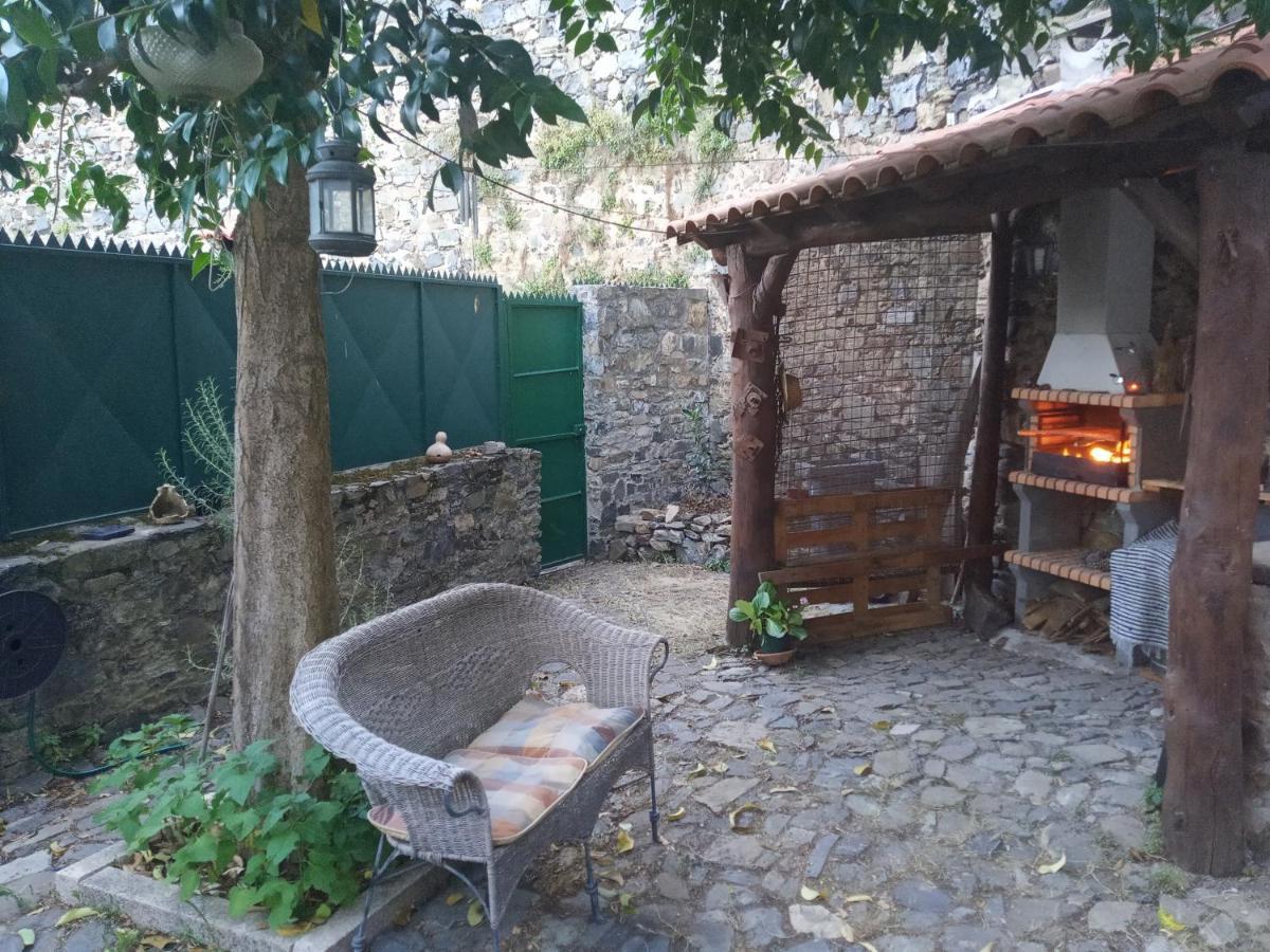 Casa Da Porta De Santo Antonio *