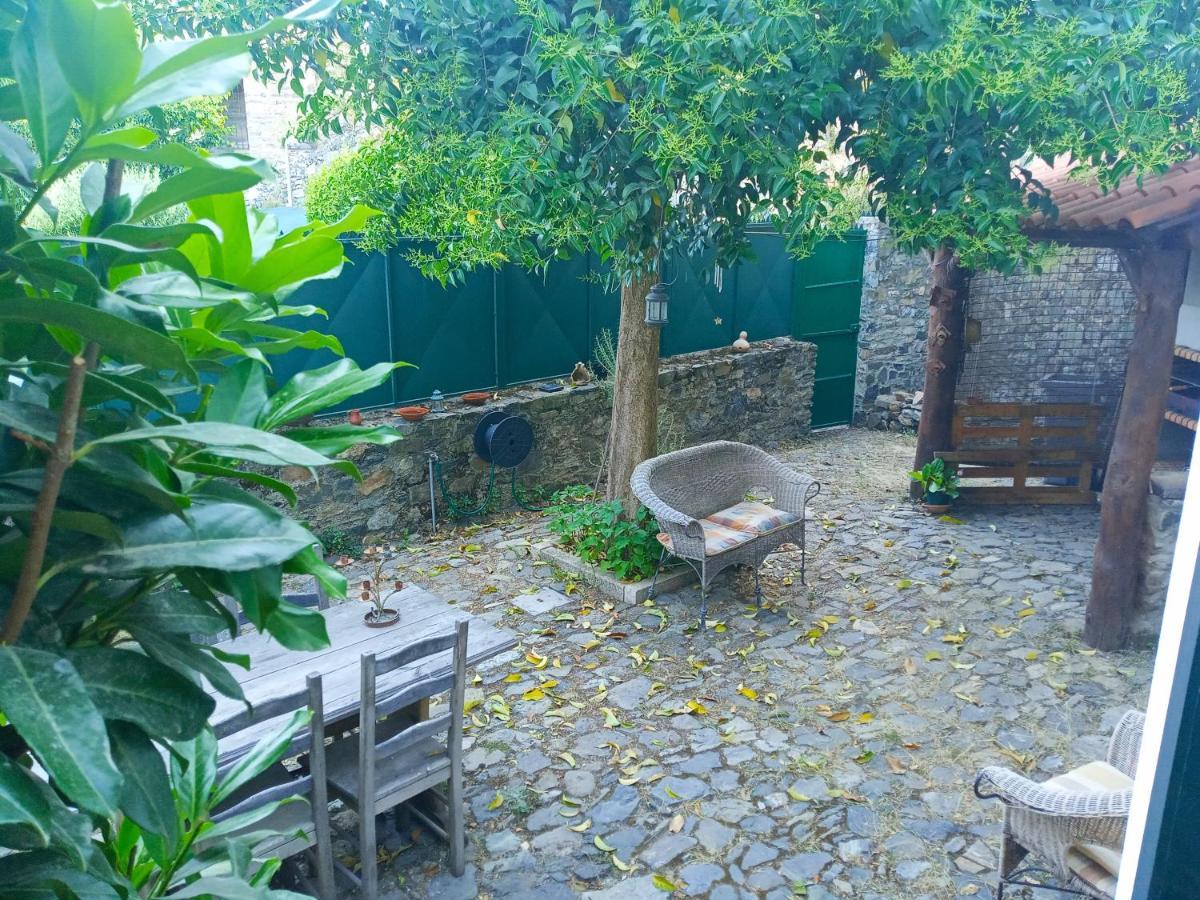 Casa Da Porta De Santo Antonio