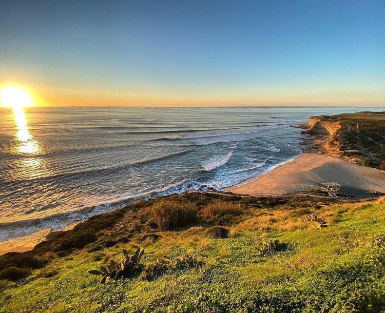 Guest house Ericeira Soulsurfers Guesthouse *