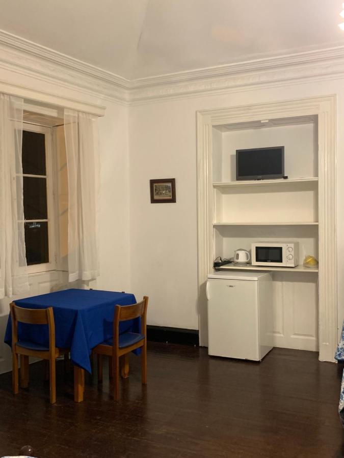 Acomodação com café da manhã  Vitorina Corte