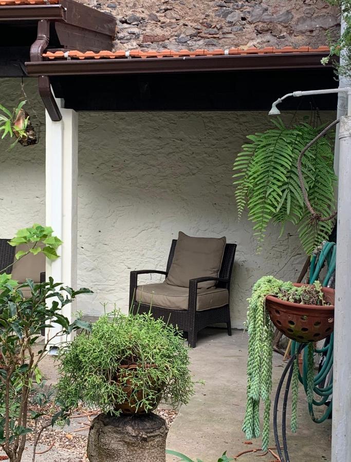 Acomodação com café da manhã  Vitorina Corte