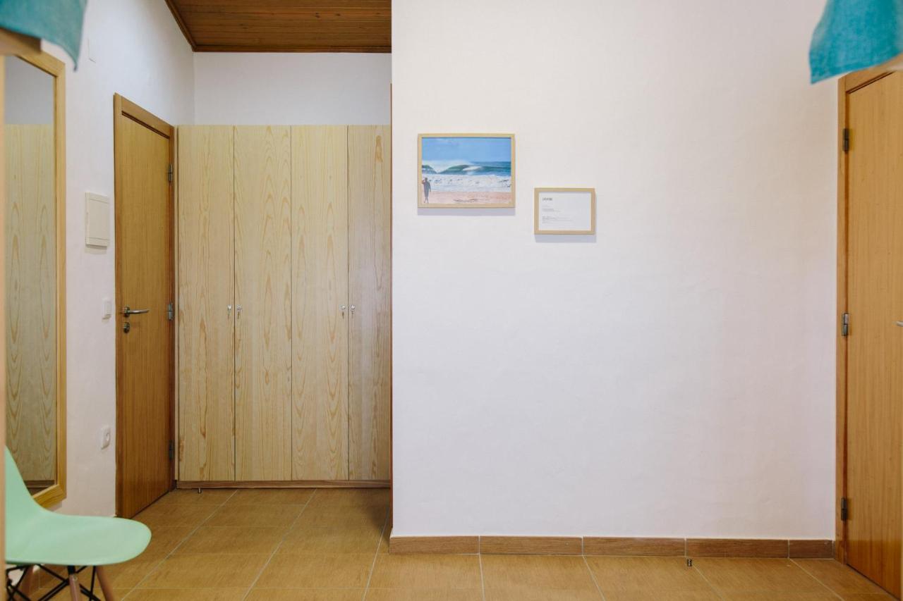 Guest house Zulla Nazare's Surf Village