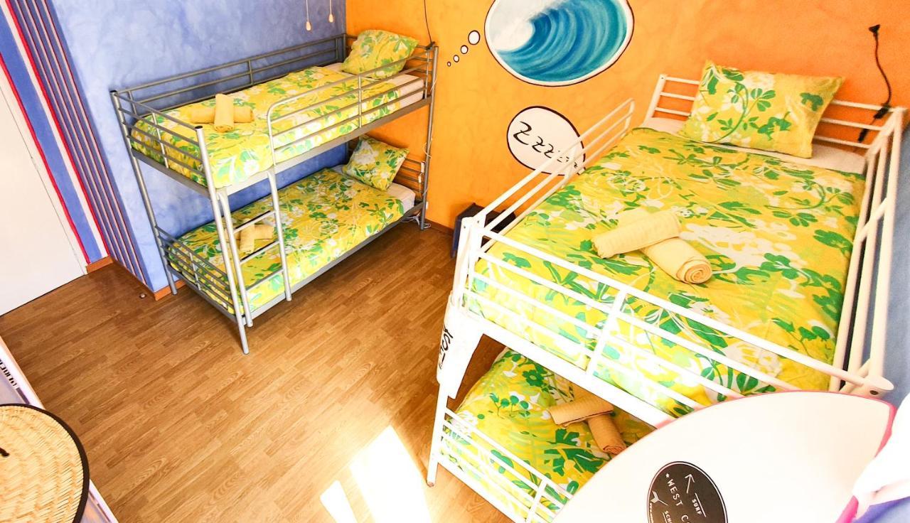 Surf Camp Hostel *