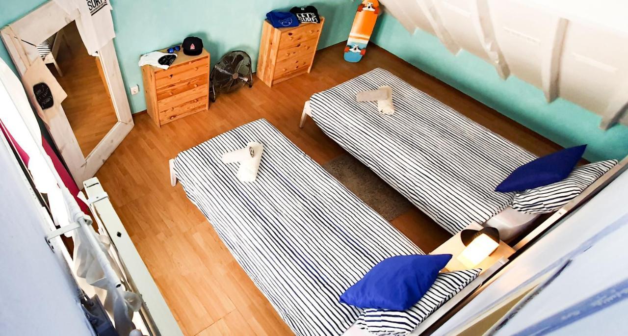 Hostel Surf Camp