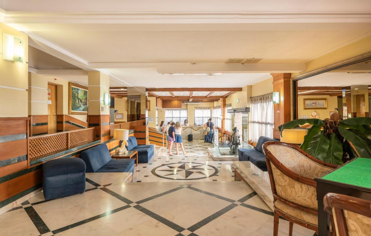 Baia De Hotel