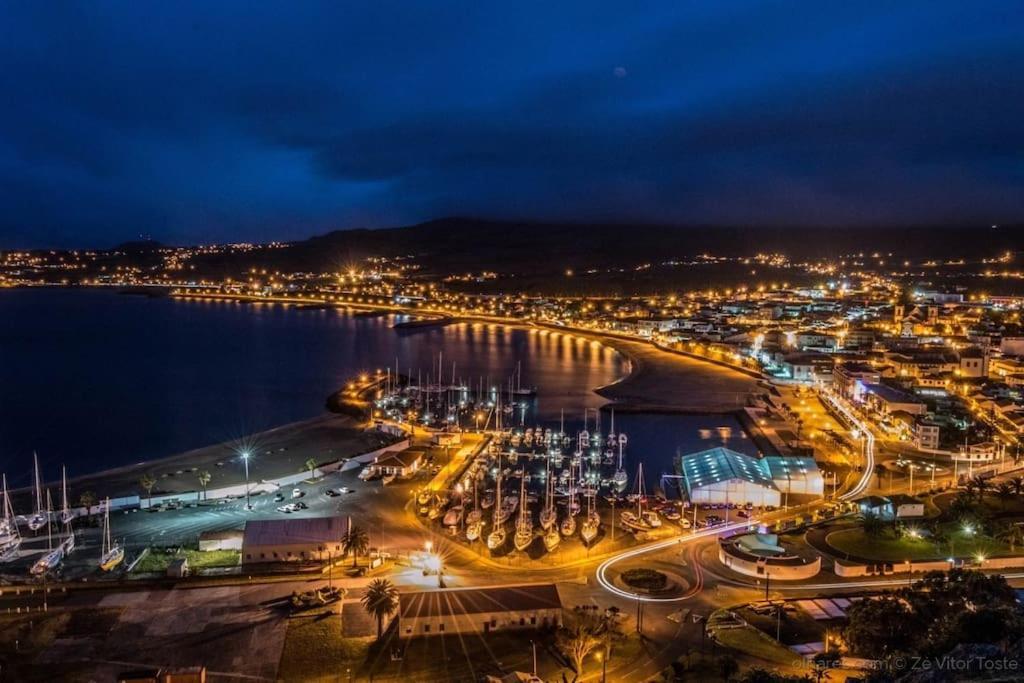Long Al Praia da Vitoria