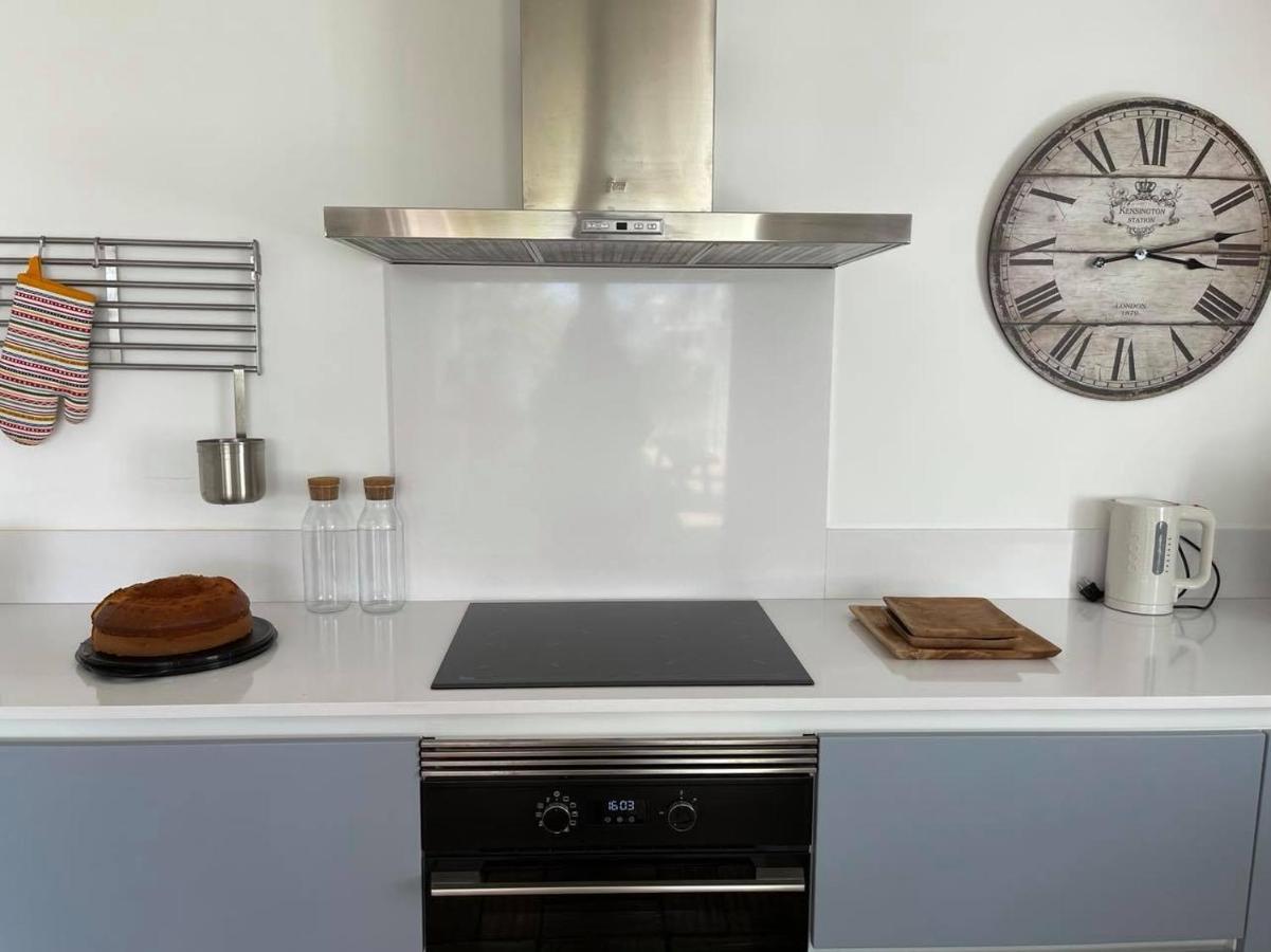 Luxury Villa, Ocean View, Private Heated Pool * Ferragudo (Faro)