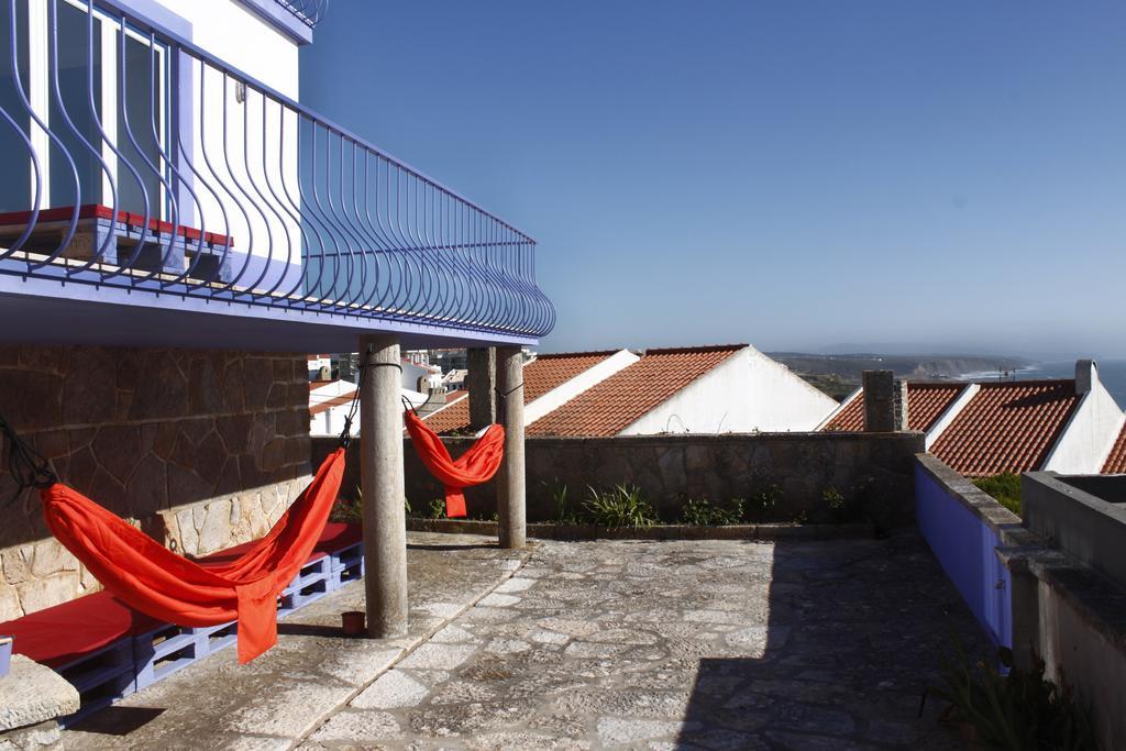 Chill In Surf House Ericeira