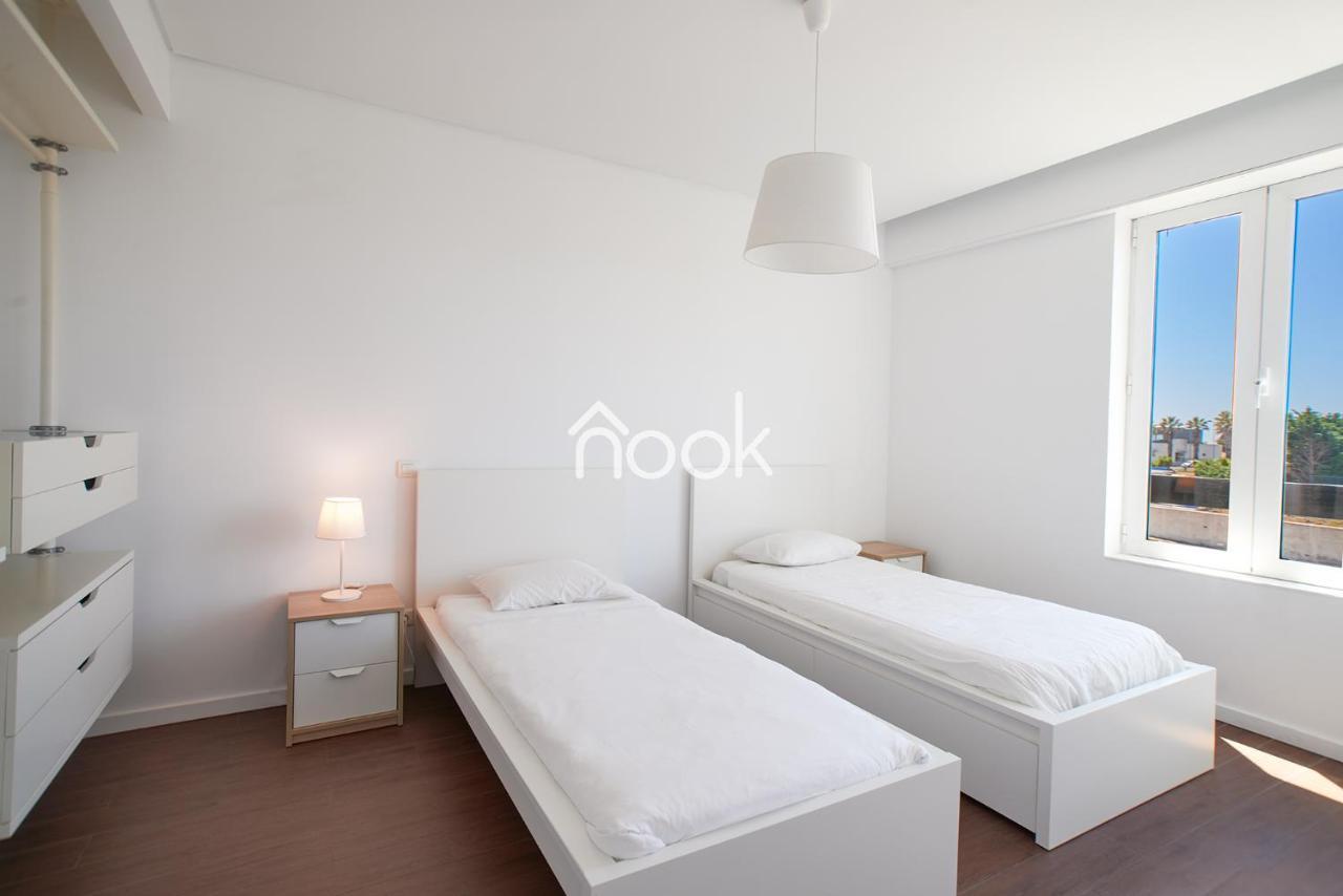 Alto Da Barra 186e - Parking & Sea View Apartment