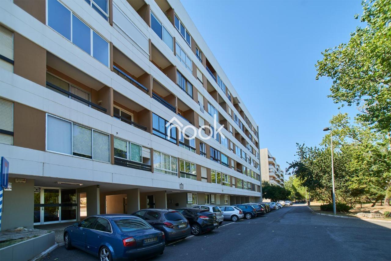 Alto Da Barra 186e - Parking & Sea View Oeiras