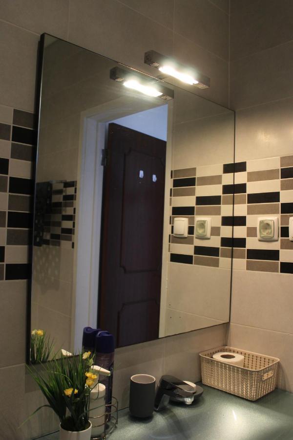 Two Bedroom Apartment, Two Minutes From The * Nazare