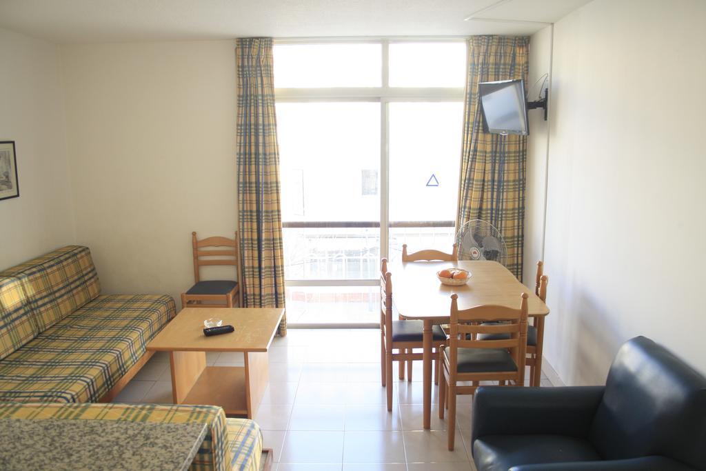 Aparthotel Edificio - Local 2*