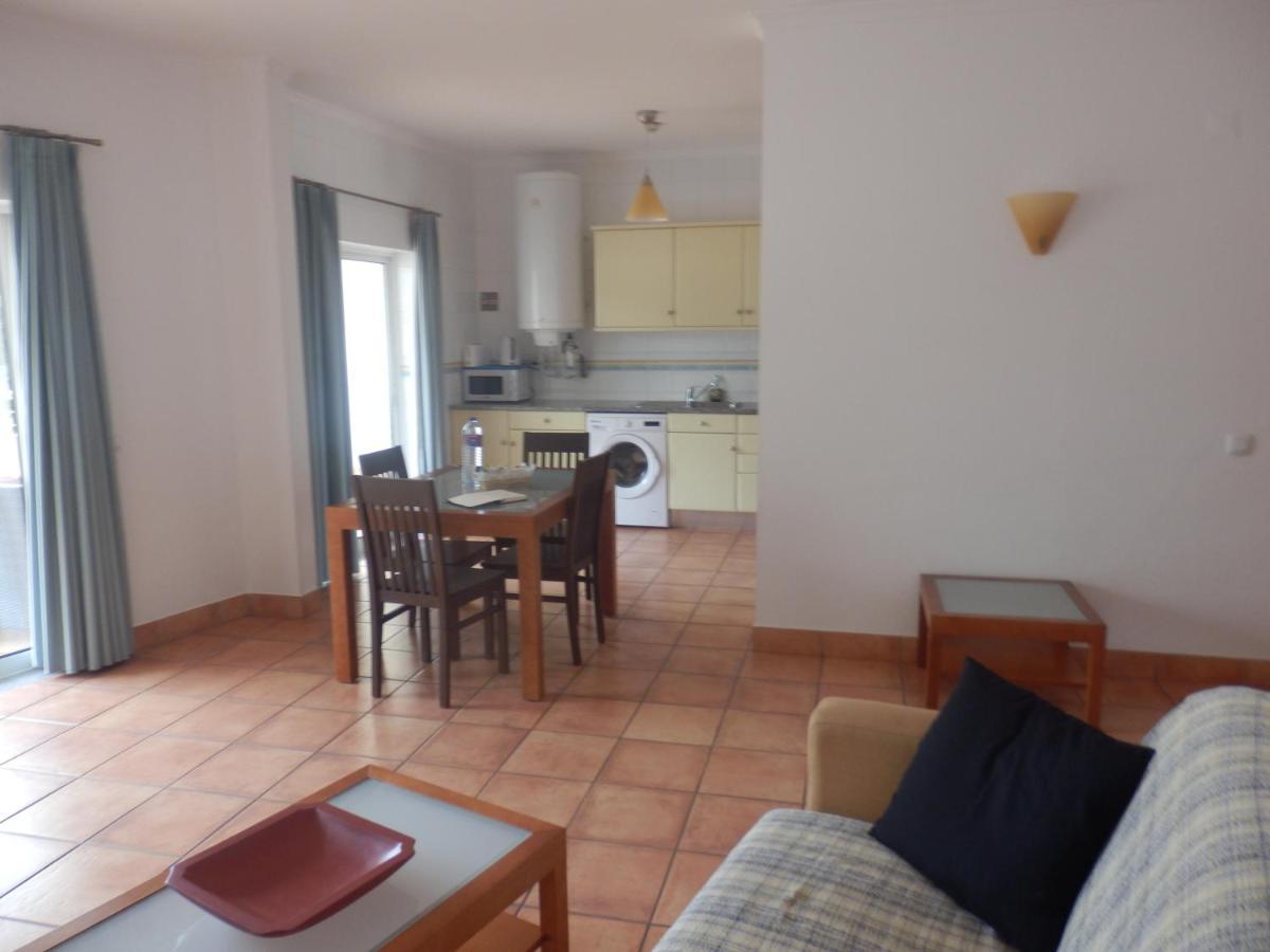 Bel Au Bord De La Mer De Porto De Mos Apartment Lagos