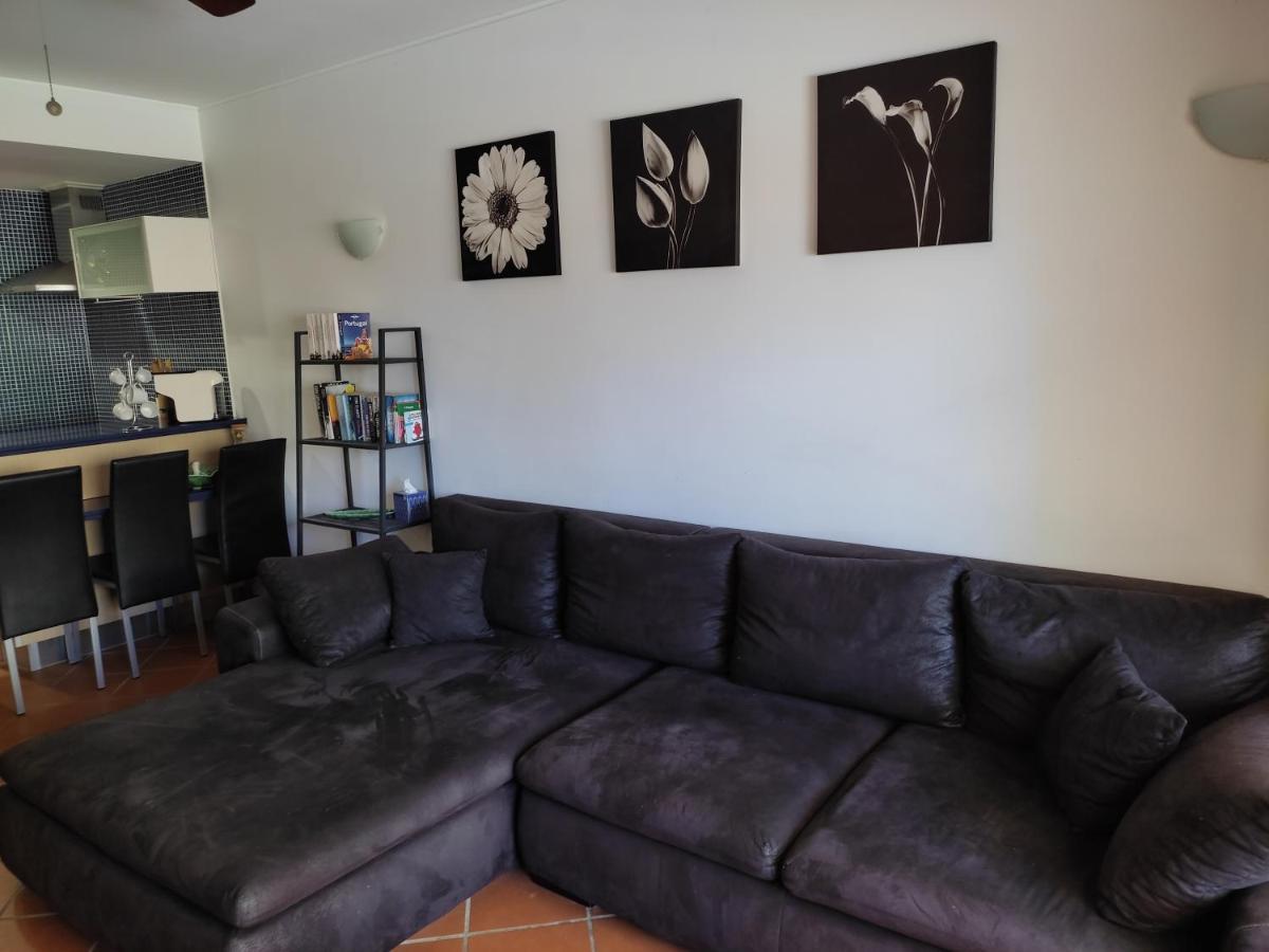 1b Terrace B - Casas & Papeis * Armacao de Pera
