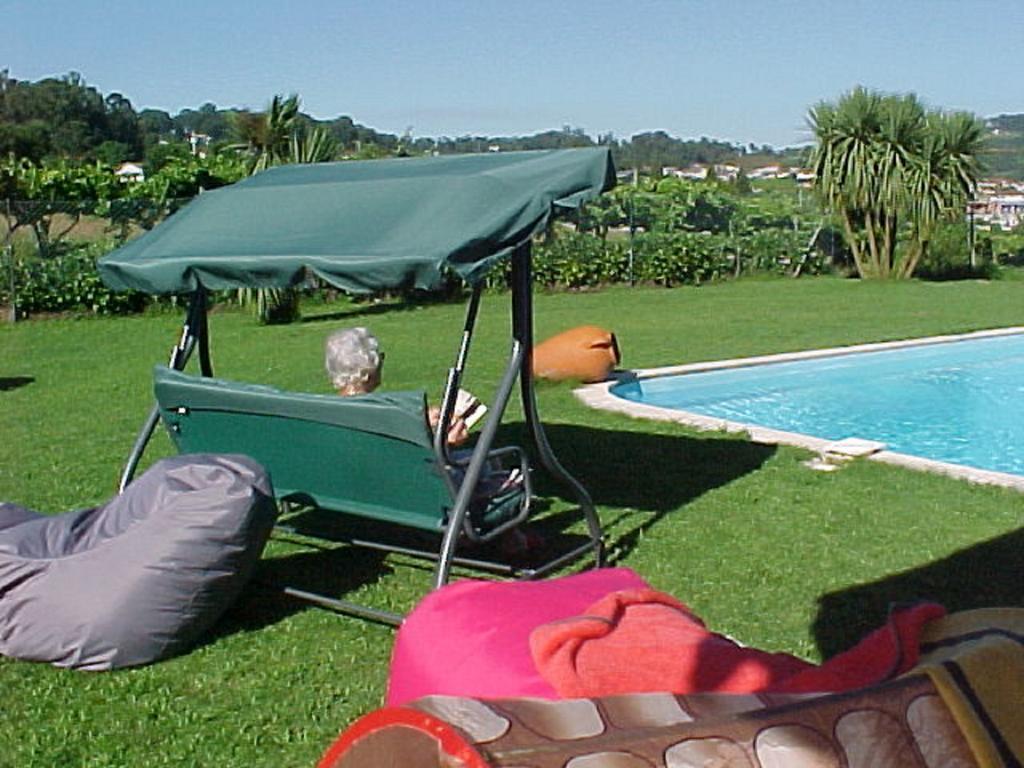 Stone Farm Hostel *