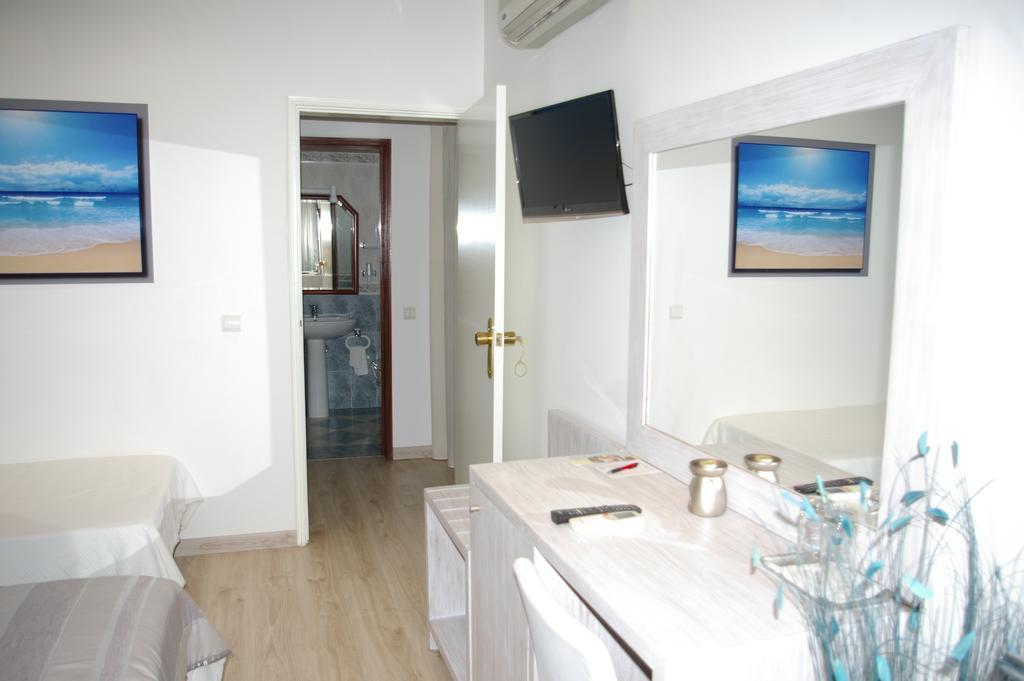 Formosa Al-estabelecimento De Hospedagem,quartos-rooms *