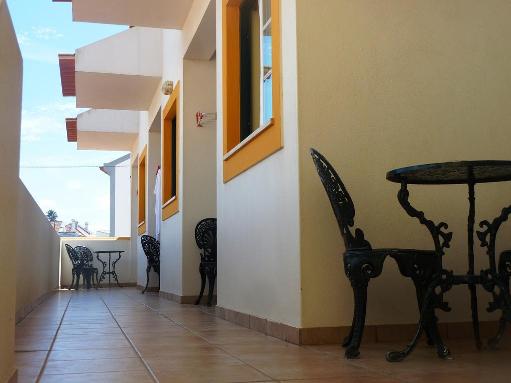 Guest house Residencia Faz As Pazes Atouguia Da Baleia