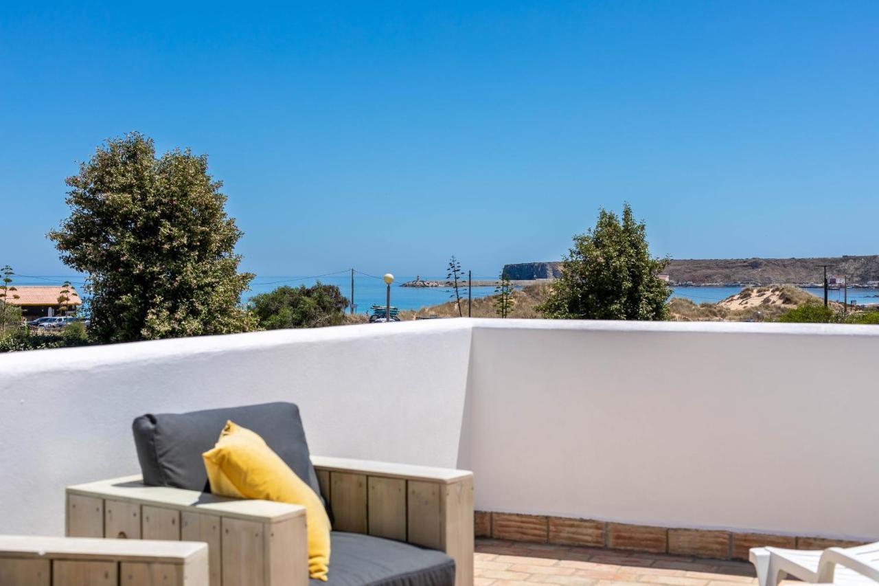 - Oceanfront Martinhal Villa