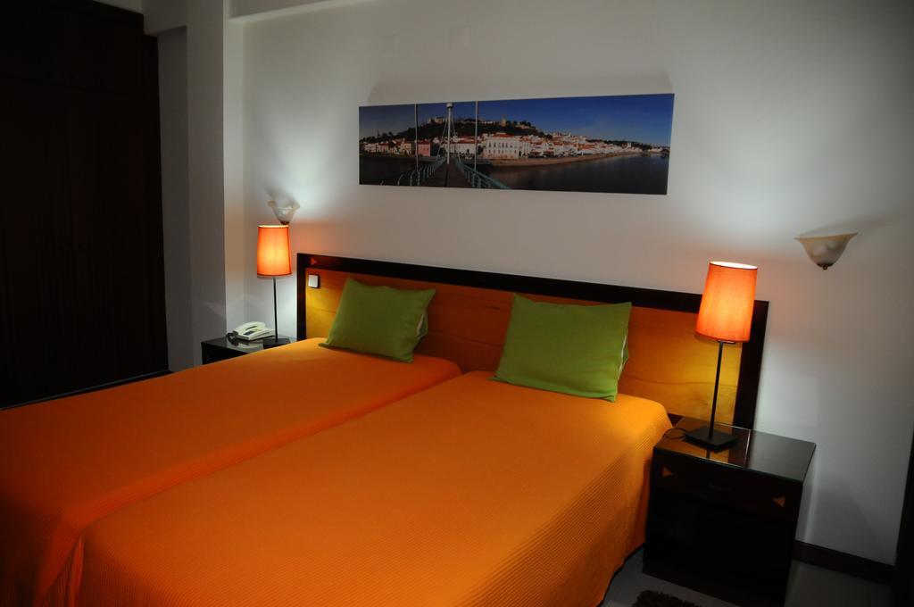 A Cegonha Hotel