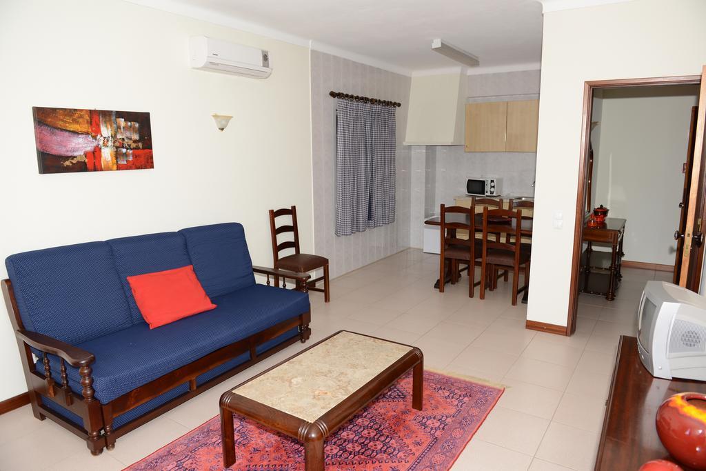 A Cegonha Hotel 2*