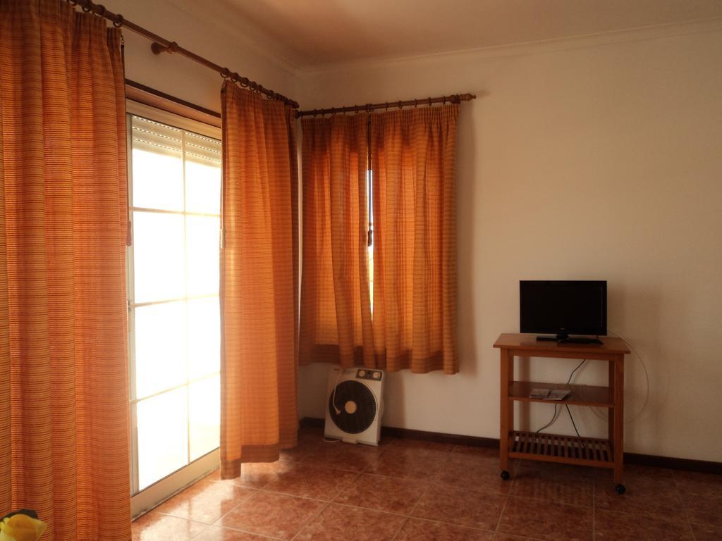 Al Tarik Praia Aparthotel