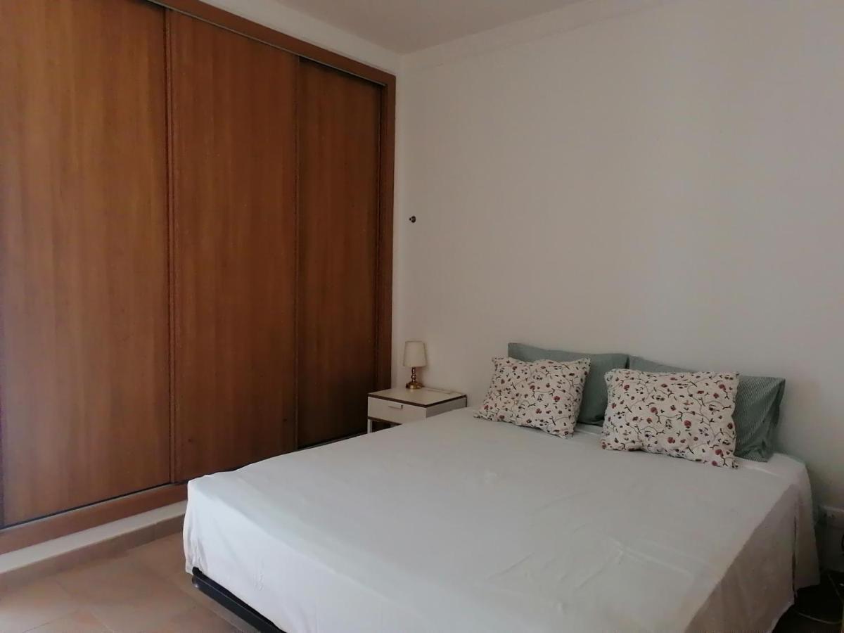 Riverside Apartment *