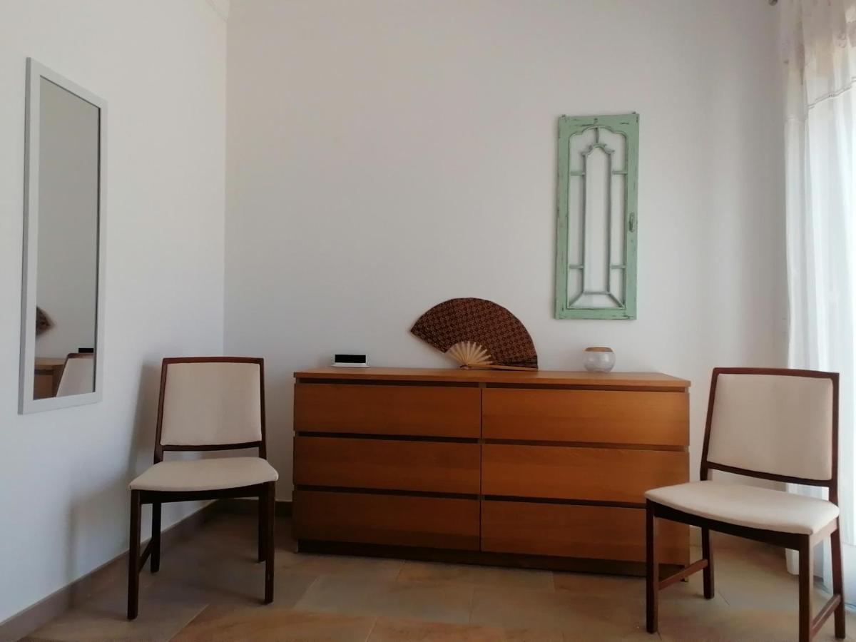 Riverside Apartment *