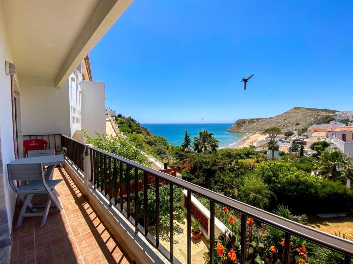 Stunning Sea View In #1897 Apartment