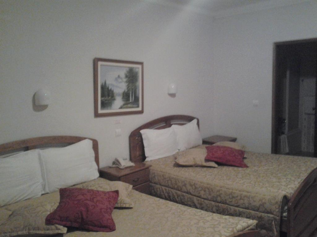 Residencial Pinto 3*