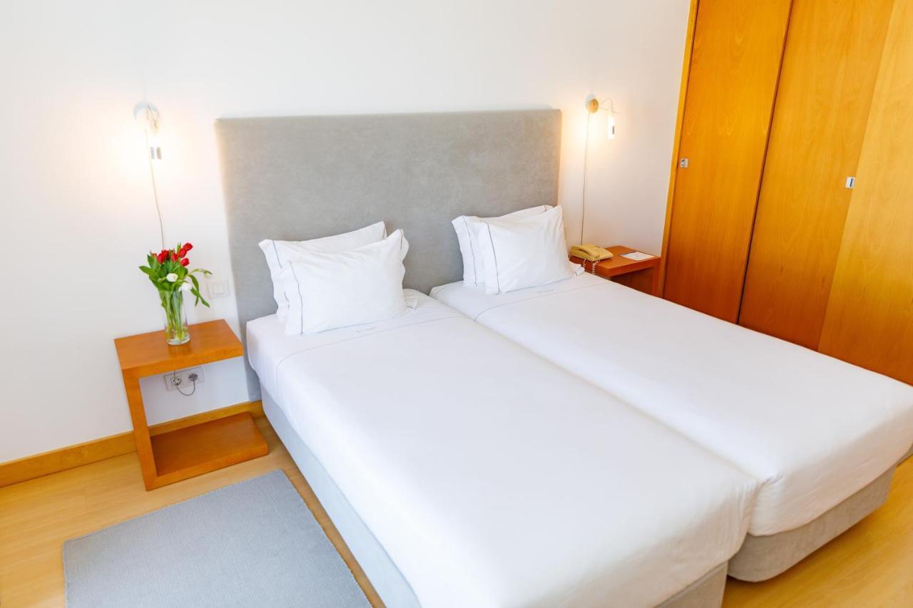Marina Club Hotel 4*
