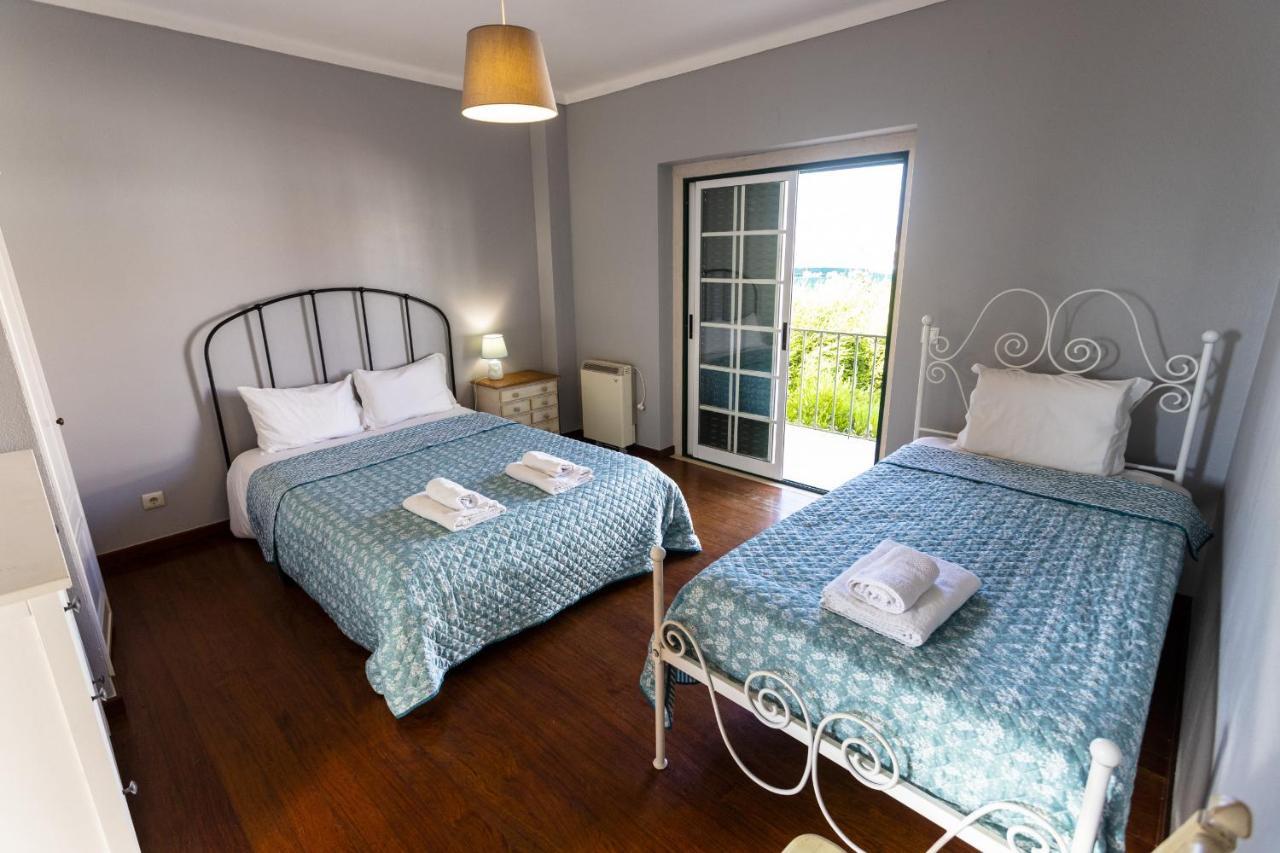 Janota By Acasadascasas Holiday home *